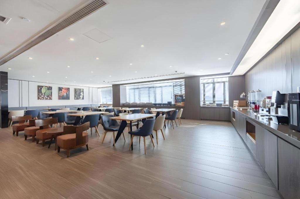 Hanting Hotel Shanghai Caohejing Yishan Road Екстер'єр фото